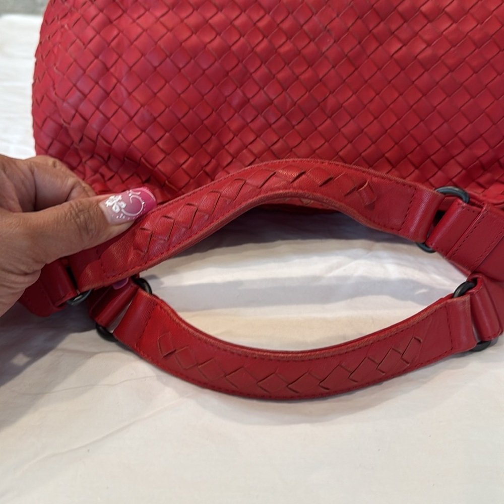 Authentic Bottega Veneta Intrecciato Medium Hobo Bag - Picture 11 of 15
